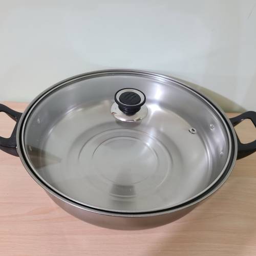 全新打邊爐煲一個