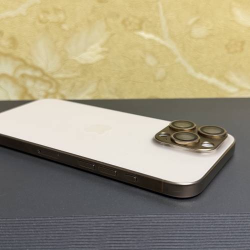 香港行貨Apple iPhone 16 Pro Max 1TB Apple/金色蘋果5G 雙卡雙待手機