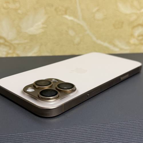 香港行貨Apple iPhone 16 Pro Max 1TB Apple/金色蘋果5G 雙卡雙待手機