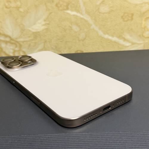 香港行貨Apple iPhone 16 Pro Max 1TB Apple/金色蘋果5G 雙卡雙待手機