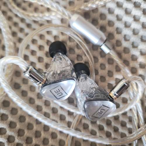 Ultimate Ears Premier (UE) 21單元旗艦