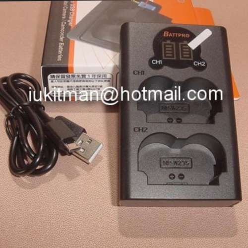 NPW235 NP-W235 USB雙位充電器合FUJIFILM GFX100RF,GFX100S,X-T5,X-H2,X-S20相機專...