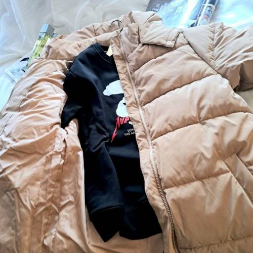 超暖👍高質素👍正價過仟! 靚料👍美國有帽 防水 超暖 厚棉褸 中褸  旅遊 留學  出差...