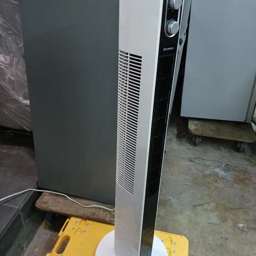 9成新AIRMATE 艾美特直立式風扇