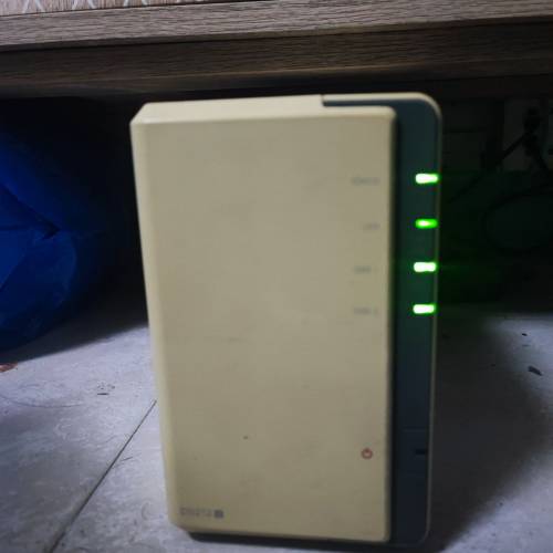 Synology DS212J NAS