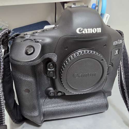 有盒 Canon 1DX 90% 原厰1電1叉