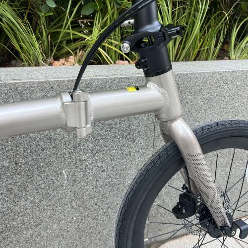 20吋最新到貨 預訂優惠價  (最新款NEO 20吋 36T 飛輪) JAVA NEO 9速 油剎 20吋 406 ...