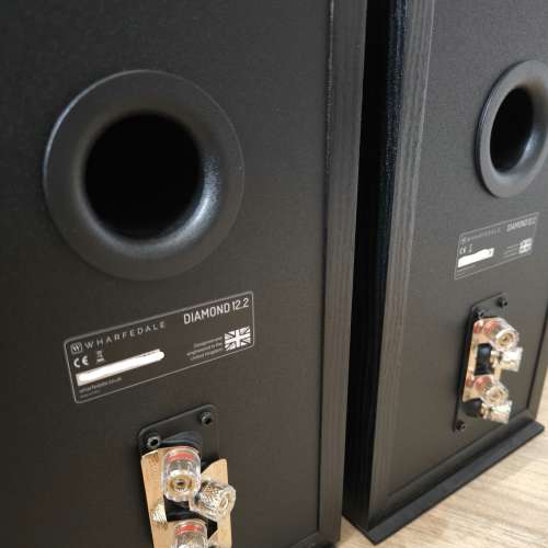 Wharfedale Diamond 12.2音箱