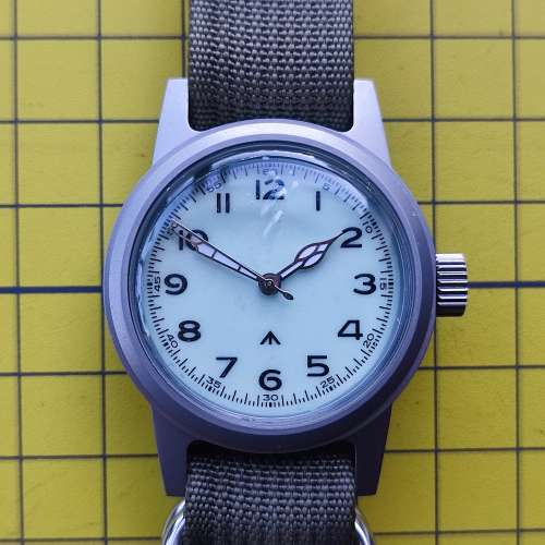 Diy軍事風格機械錶