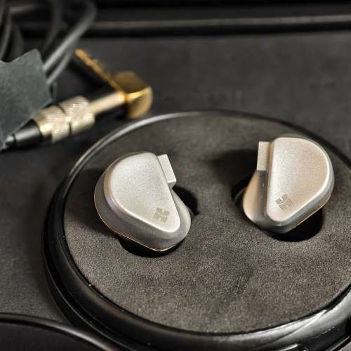 HIFIMAN Svanar 大天鵝 旗艦單動圈