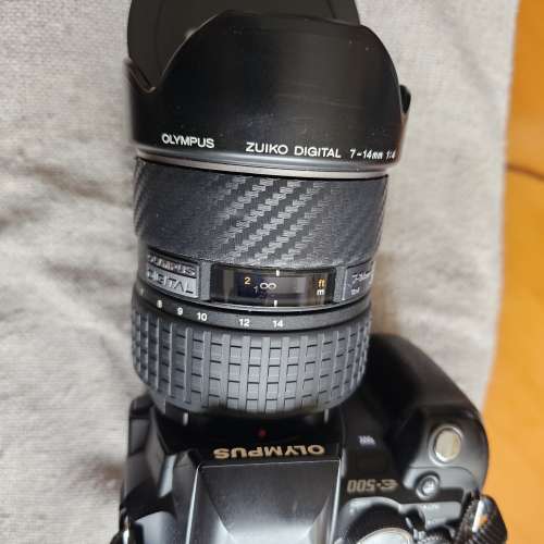 Olympus E 500 Kodak (CCD) + 7 -14 mm F4 Pro lens