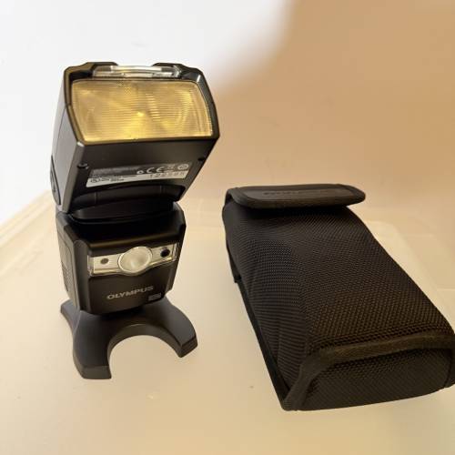 Olympus OM-D E-M10 Mark II + Lens