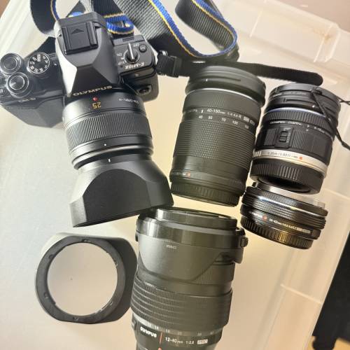 Olympus OM-D E-M10 Mark II + Lens