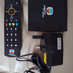 全套帶免費賬號配遙控器 火牛 HDMI 線 可以睇20多個免費電視台直播 一開機用到