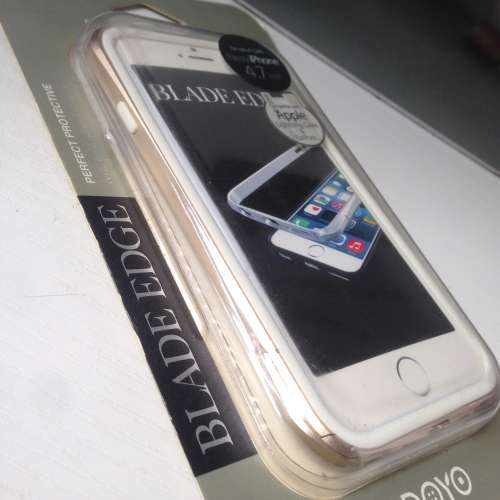 📱 ODOYO Blade Edge Bumper Kit GOLD for iPhone SE2 8 7 6S 6 NEW 全新手機保護...