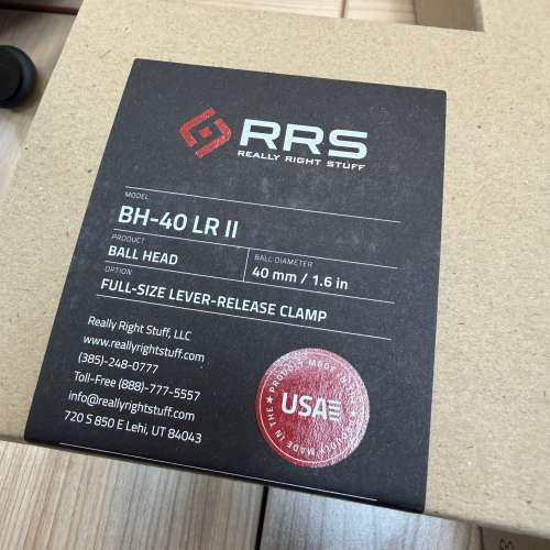 放99% RRS BH-40 Ball Head + RRS Ascend-14 Compact Travel Carbon Fiber Tripod+...