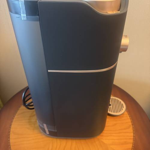 飛利浦RO純淨即熱飲水機ADD 6911L，適用於開奶或幼兒飲用