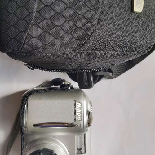 Nikon Coolpix 885