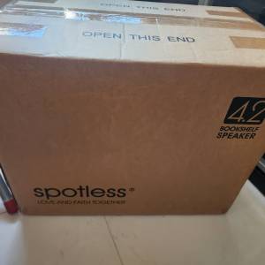 Spotless Eternal 4.2 書架喇叭（免費送7聲道後級Nuforce MCH-300se-c7 (不包好壞)。