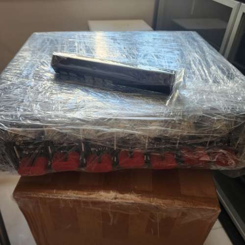 Spotless Eternal 4.2 書架喇叭（免費送7聲道後級Nuforce MCH-300se-c7 (不包好壞)。