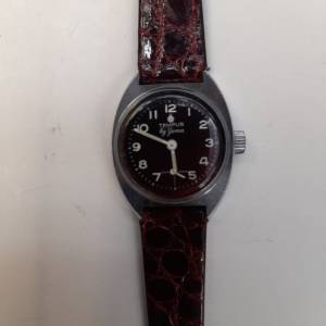 古董Vintage Swiss Yema Lady's Hand-winding  Red Dial Watch W/Offset Second Hand.