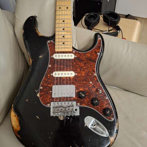 Tagima stratocaster with relic + upgrades