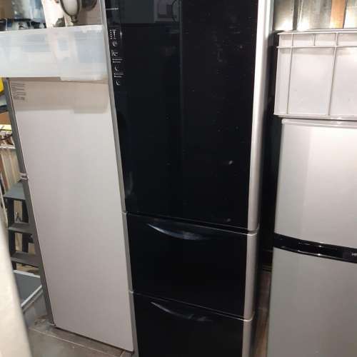 HITACHI 日立閃黑玻璃門雪櫃