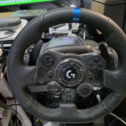Logitech    G923   連油門  &車架 TRUEFORCE 賽車方向盤完全兼容 PlayStation 5 (...