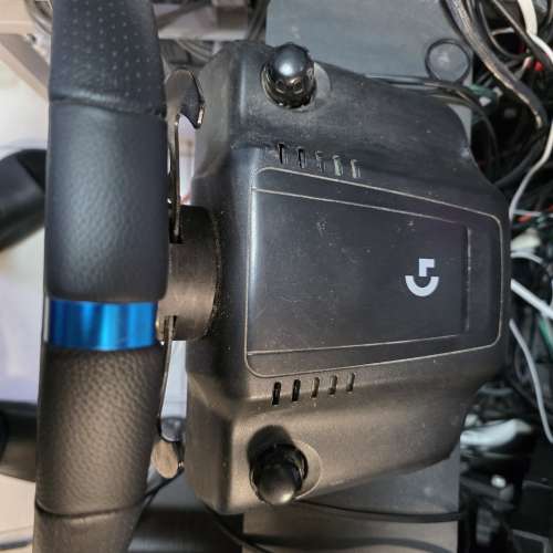 Logitech    G923   連油門  &車架 TRUEFORCE 賽車方向盤完全兼容 PlayStation 5 (...