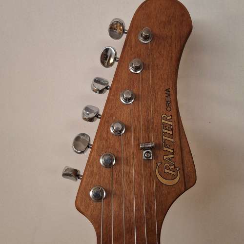 Crafter CREMA S VVS stratocaster