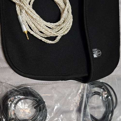 Audio Technica ATH-MSR7b 便攜型耳罩式耳筒