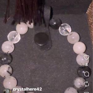 天然水晶石頭，新年開運手鏈  ig crystalhere42