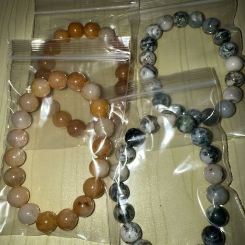 天然水晶石頭招財戀愛事業學業大量優質水晶現貨，10 mm