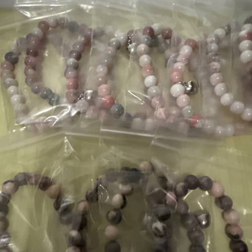 天然水晶石頭招財戀愛事業學業大量優質水晶現貨，10 mm