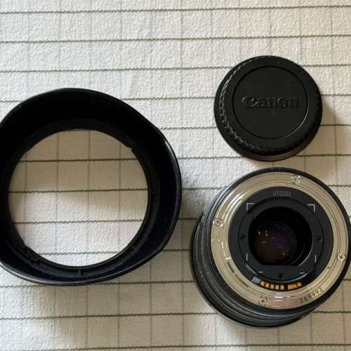 95% 新 Canon EF 17-40mm 4 L USM 連 HOYA HMC 77mm Filter 及遮光罩 Made in Japan