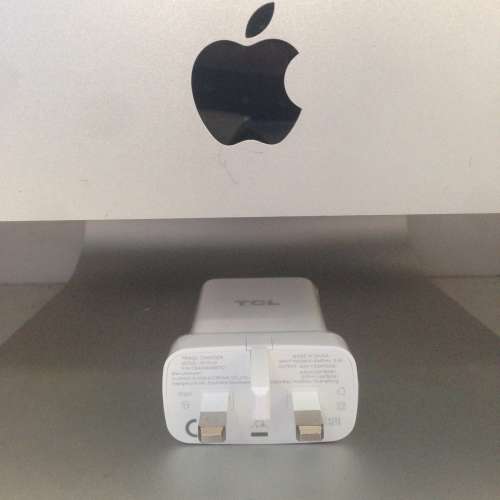 📱TCL 18W Travel Adapter USB (Adaptive Fast Charging) Mobile Charger USED 充...