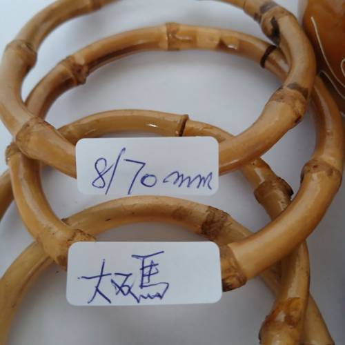 一手六隻 竹及木手鈪 清貨 共售180元， 歡迎出價。no.D31.1.26