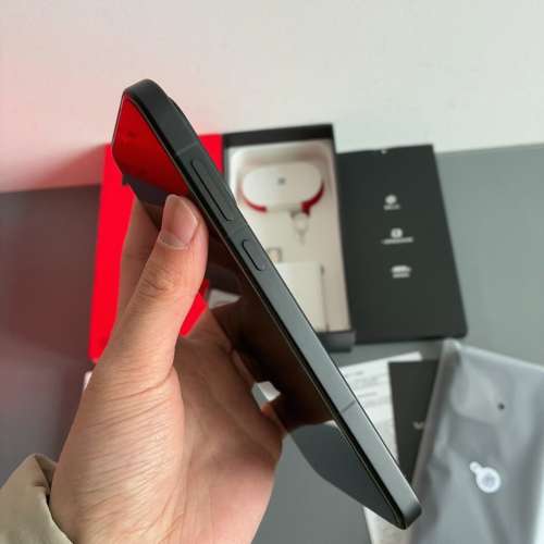 一加 15 OnePlus 15 黑色 16+512GB 國行