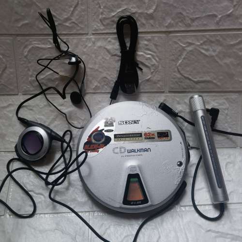 經典 sonyD-EJ01吸入式WALKMAN