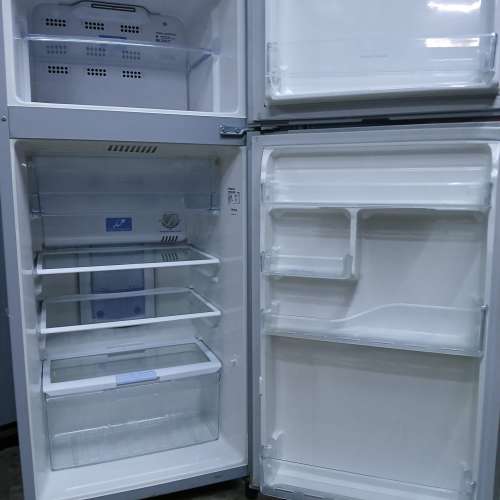 HITACHI 日立銀色雪櫃