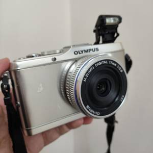 Olympus E-P3 連 17mm f2.8 (連1電 1充, Olympus 半皮套及相機帶