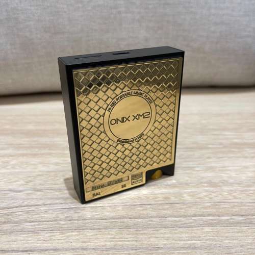 ONIX XM2 黃銅機背保護板