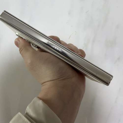 全網最平🔥Samsung galaxy fold 5 12+512美版單卡+esim白色