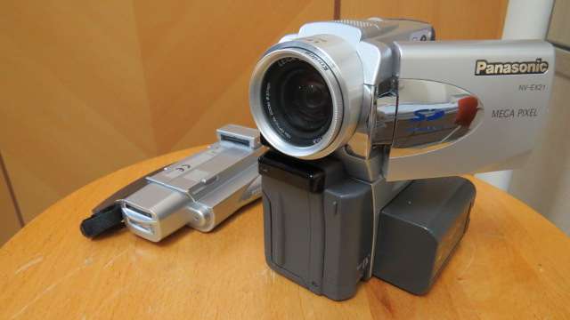 Panasonic NV-EX21 MiniDV Camcorder - 二手或全新數碼攝錄機, 攝影