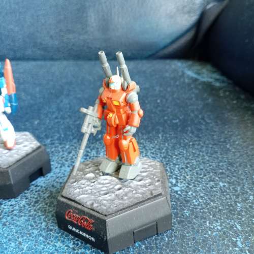 高達 五件小擺設