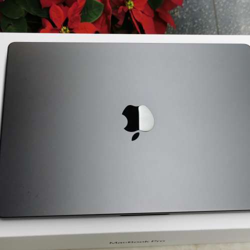 98新有保養至26年5月Macbook Pro M4 14" 16G RAM 512G SSD