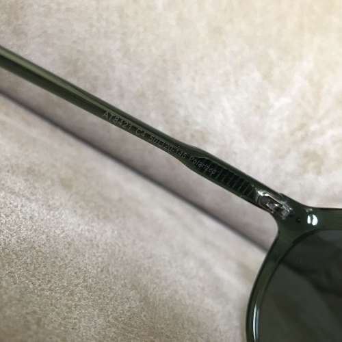 🕶️ Sunglasses Dark Green NEW 全新 太陽眼鏡 墨鏡 透明墨綠 🕶️