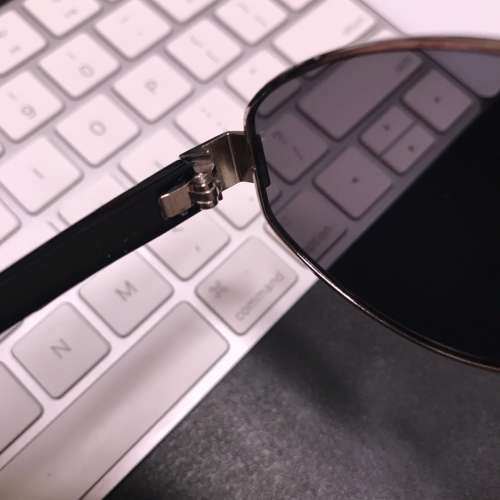 🕶️ Sunglasses SILVER NEW 全新 太陽眼鏡 墨鏡 銀色 🕶️