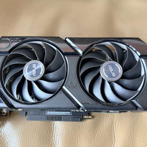 ASUS DUAL GeForce RTX 4070 Super EVO OC 顯示卡