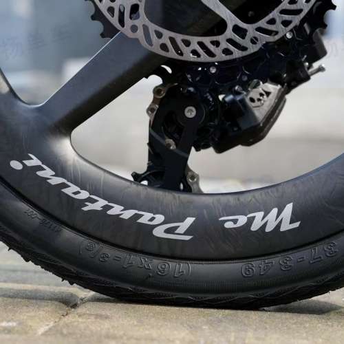 Mc Pantani 潘塔尼 Java Neo 專用16吋 三刀碳纖輪組 (另可定制顏色和20寸,價錢一樣)